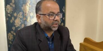 Director Agriculture Kashmir reviews functioning of departmental farms