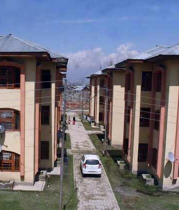 KPs seek township in Rainawari, policy support for rehabilitation