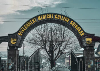 GMC Srinagar issues public health advisory
