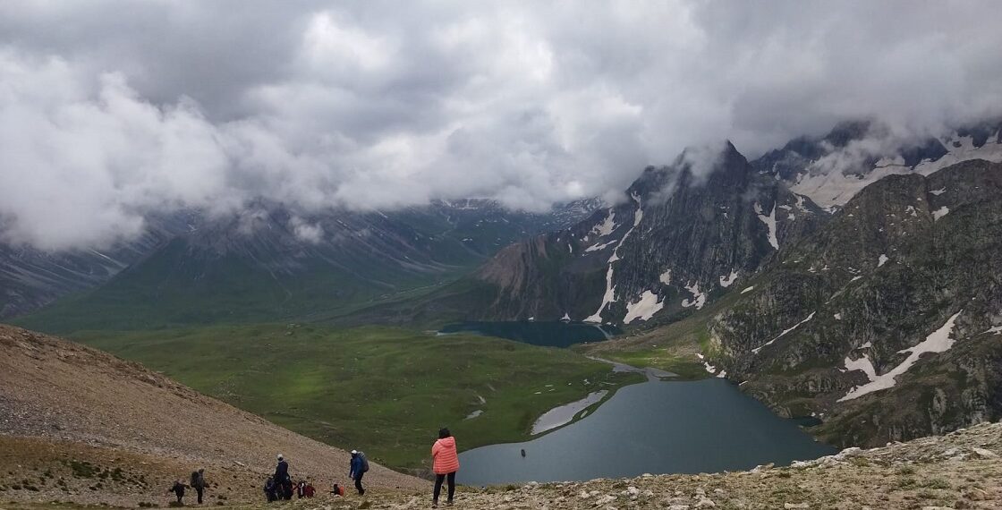 Trekkers urge reopening of Great Lakes routes