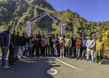 Peace boosts tourism along LoC areas in Kashmir 