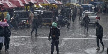 Rain, hailstorm lash J&K parts; MeT issues advisory