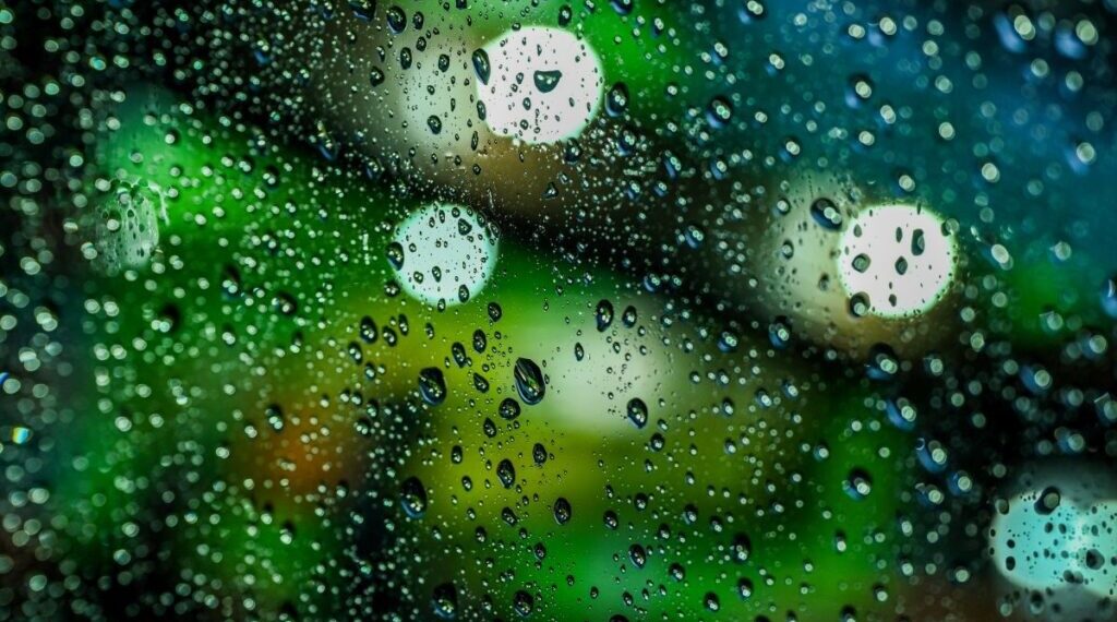 Rain, hailstorm in J&K parts; temps below normal