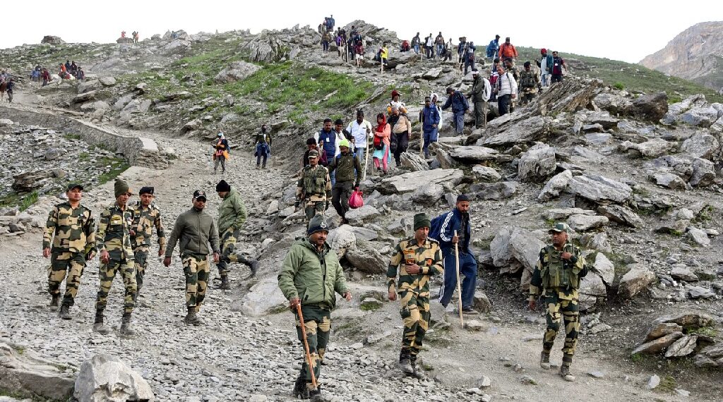 Ensure foolproof Amarnath Yatra arrangements: Union Home Secy