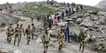 Ensure foolproof Amarnath Yatra arrangements: Union Home Secy