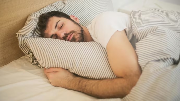 Every lost hour of sleep damages brain, heart, immunity: GMC Sgr expert