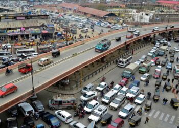 Srinagar decked up for 8th Muharram procession today