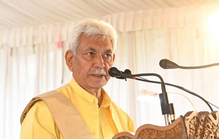 ‘Rang-e-Kashmir Cultural Festival’ : Preserving J&K’s cultural heritage collective responsibility: LG Sinha