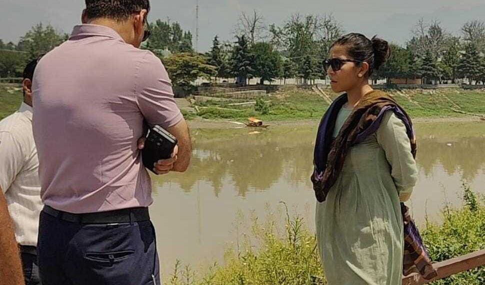 Secretary Transport reviews preparations for River Cruise Transport project on Jhelum