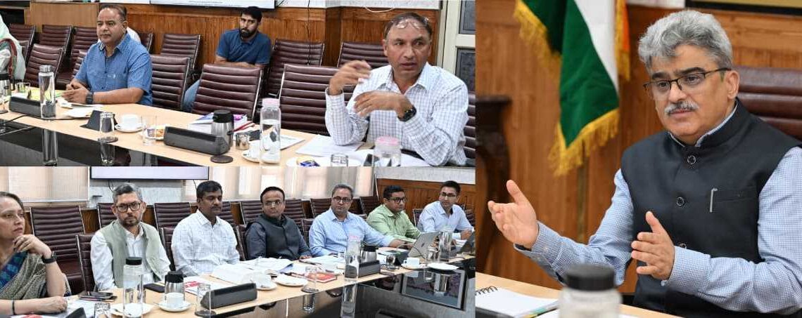 CS reviews commercial cultivation of medicinal, aromatic plants roadmap