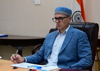 CM congratulates KU on securing UGC Category-I status