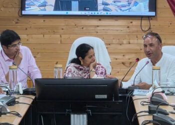 Mandeep Kaur reviews green campus initiatives at SKUAST-K Proposes replication in urban projects