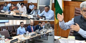 Create robust framework to attract investments in J&K: CS Atal Dulloo