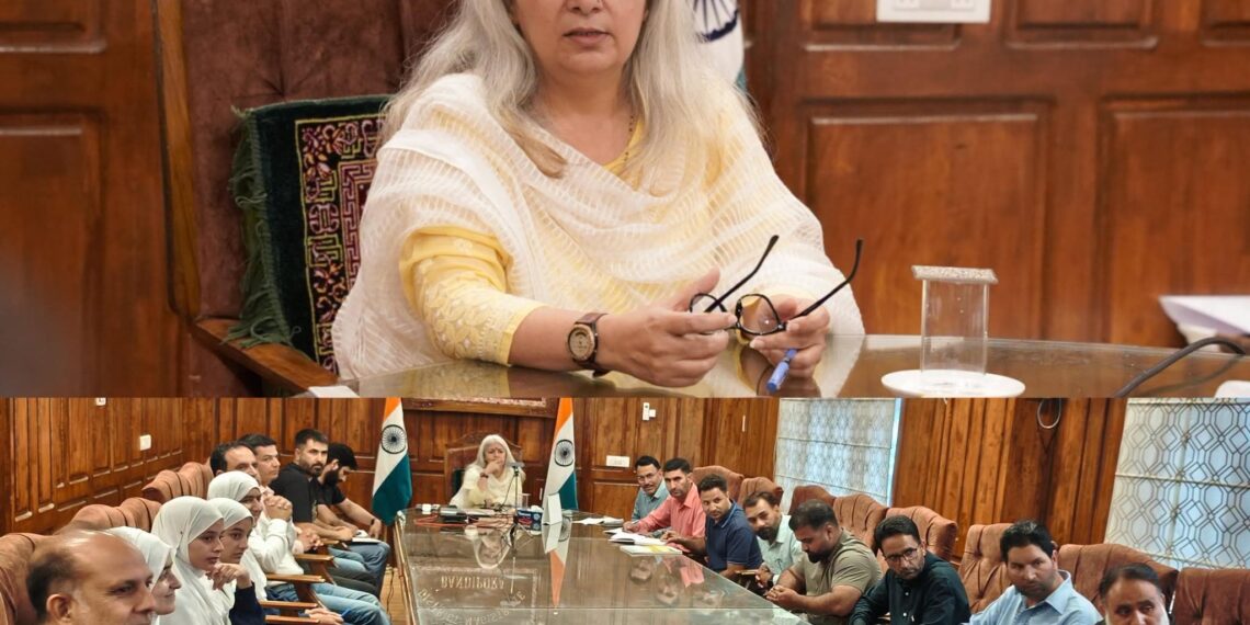 District Admin Bandipora to work with School Ecology Clubs for waste Management