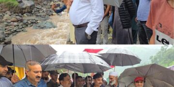 DDC Poonch visits flash flood-hit Hari-Marhote villages in Surankote subdivision