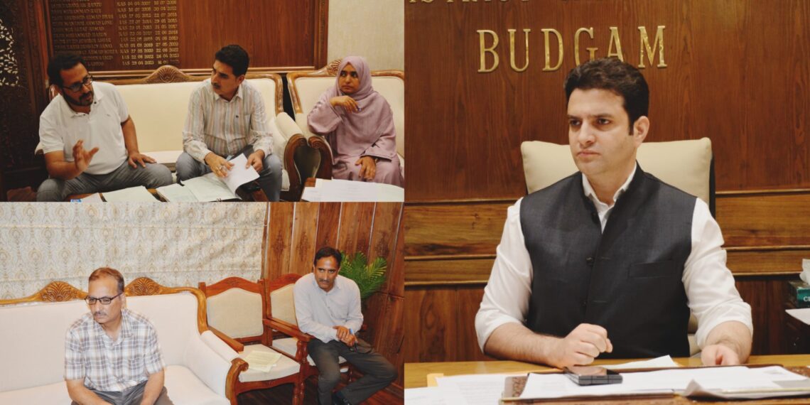 DC Budgam chairs Land Acquisition meeting on 220 KV Wagora–Budgam–Zainakote Transmission Line project