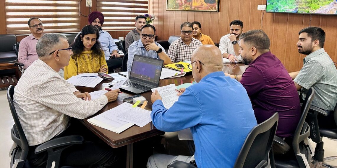 DC Kathua reviews implementation of Solid Waste Management Rules
