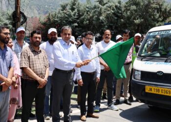DC Ramban flags off Door-to-Door garbage collection vehicle
