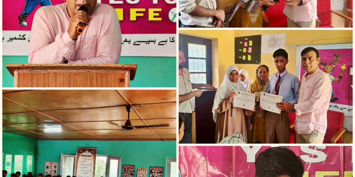 NMJKA: DIPR’s Cultural Unit Kashmir organises awareness programmes in educational institutions