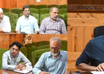 DDC Shopian reviews the progress of SASCI, PMGSY, other developmental projects
