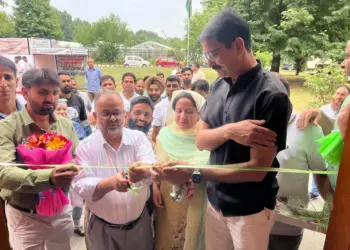 Director Agriculture Kashmir inaugurates District-Level MIDH Workshop
