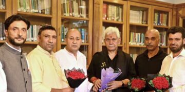 Delegations call on LG Manoj Sinha