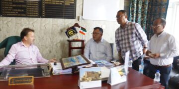 LCMA shares Dal Lake restoration, weed management expertise with LDA Manipur