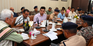 Showcase Jammu; organise tours for Amarnath pilgrims: LG Sinha to officials