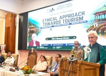 J&K heaven on earth, ethical tourism must be guiding principle: LG Sinha