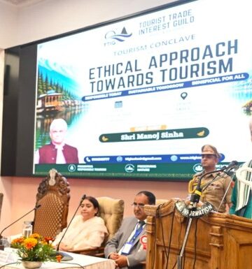 J&K heaven on earth, ethical tourism must be guiding principle: LG Sinha