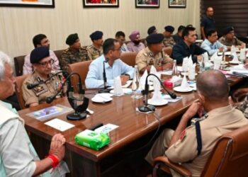 Amarnath Yatra: LG Sinha to flag off first batch of pilgrims from Jammu today