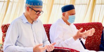 Political, social leaders pay tributes to Sheikh Mustafa Kamal