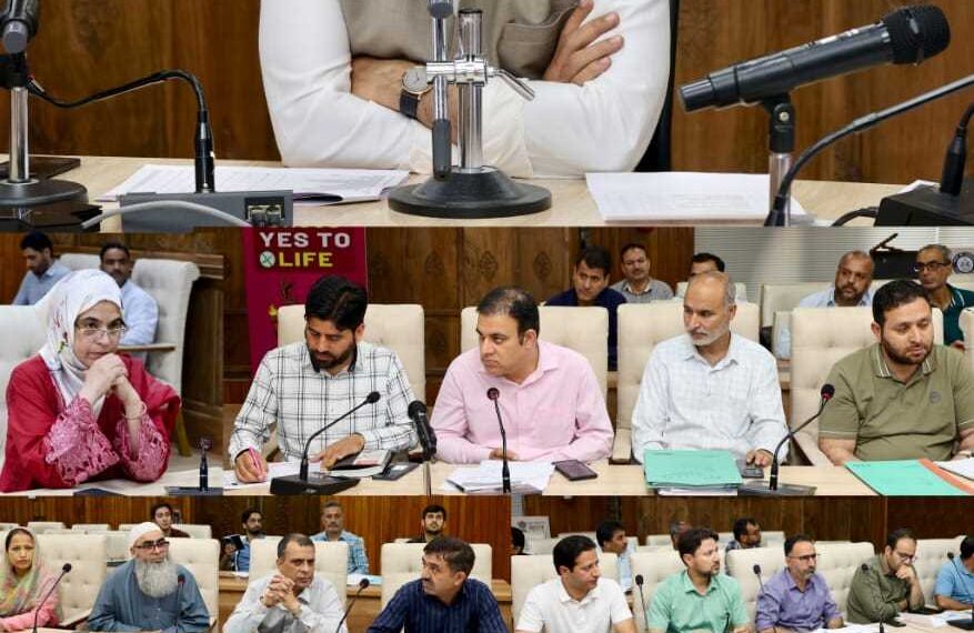 District Capex Budget 2026-27 : DC Srinagar reviews progress of works