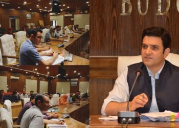 DC Budgam reviews progress of Mission Gyan Bharatam implementation