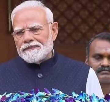 PM urges constructive, fact-based debates