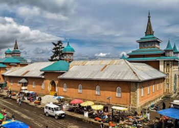 Govt. approves Rs 16.36 crore for restoration of historic Jamia Masjid Shopian, Chaumanda Mata Mandir Ramban