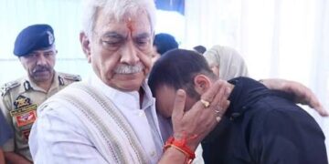 Martyred cop’s devotion to duty, motherland will inspire generations: LG Manoj Sinha