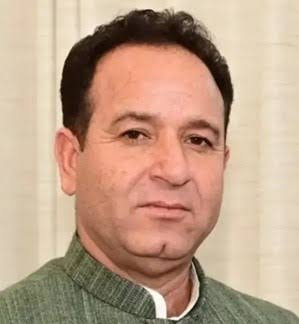 Omar seeking statehood for family’s ‘royal lifestyle,’ not people: LoP Sharma