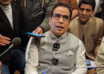 NC to leave for Delhi despite pending nod for protest: Sadiq