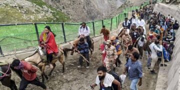 === Weather alert === Amarnath, Mata Vaishno Devi Yatras temporarily suspended
