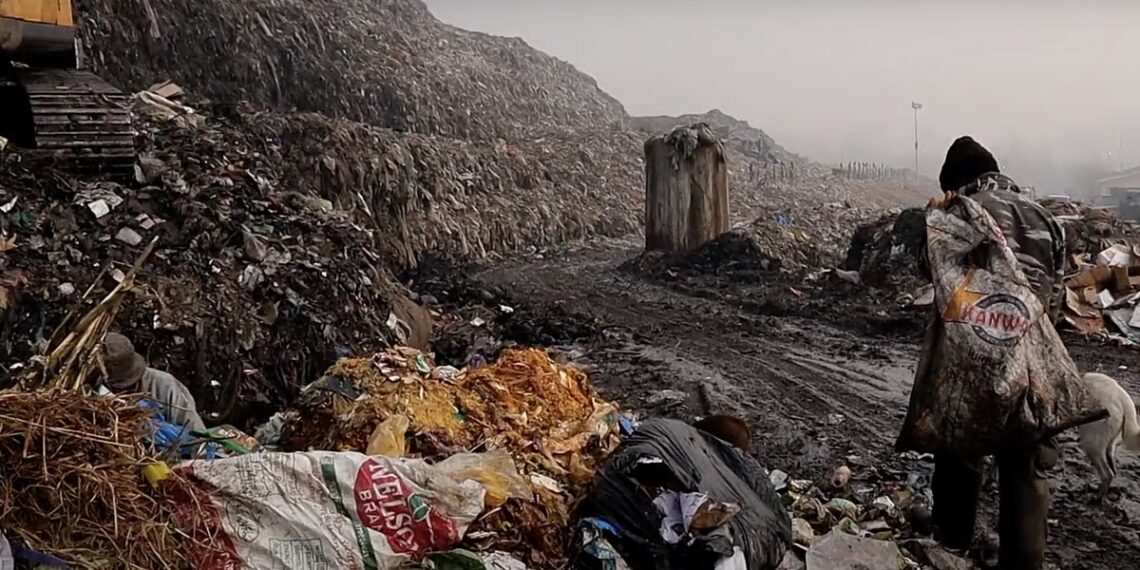 Foul smell from Achan dumping site sickens patients, staff at SKIMS Soura