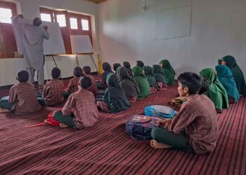 ‘J&K schools run on single teacher thread’