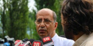 Sustainable tourism key to J&K’s future: CM’s Advisor