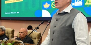 Tourism without sustainability ‘unqualified disaster’: CM Omar