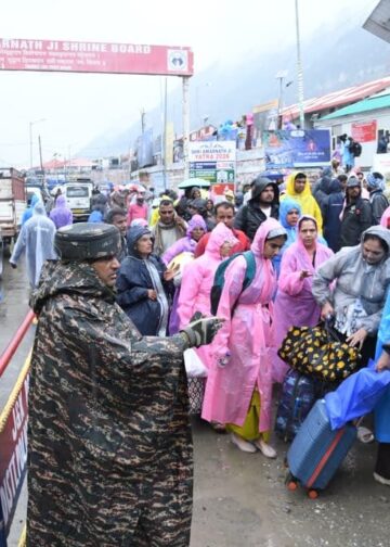 Amarnath Yatra set to cross 3-lakh mark today