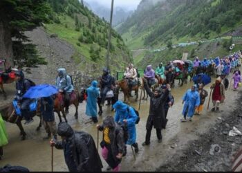 Amarnath Yatra sets new record, crosses 3 lakh pilgrims in 12 days