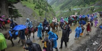 Amarnath Yatra sets new record, crosses 3 lakh pilgrims in 12 days