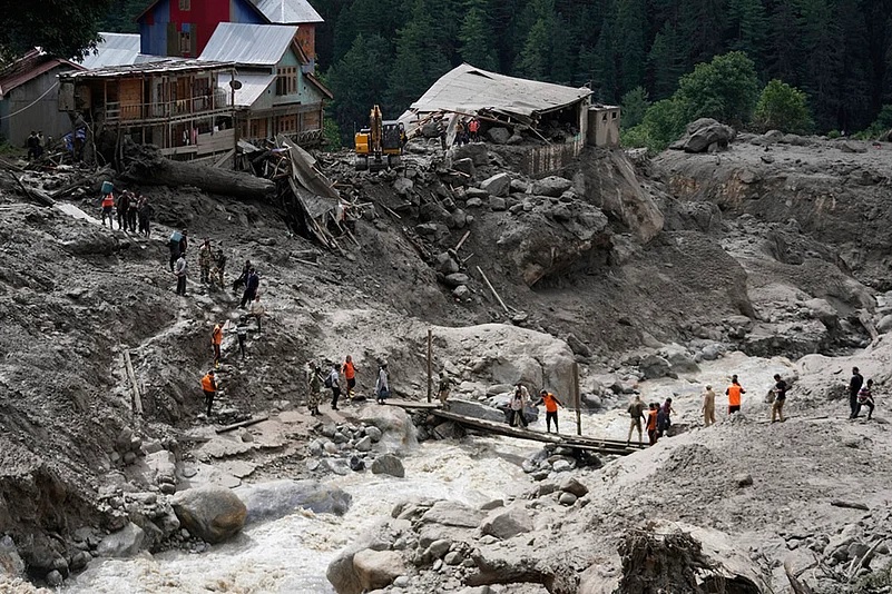 J&K records flurry of cloudbursts – 15 in 14 days