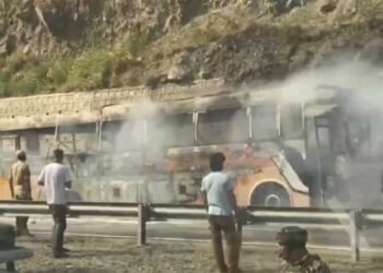 47 Yatris escape unhurt as moving bus catches fire in Ramban