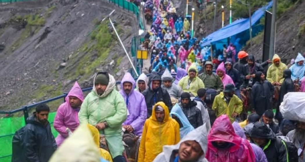 === Amarnath Yatra 2026 === In 14 days, 3.43 lakh pilgrims pay obeisance at holy cave shrine